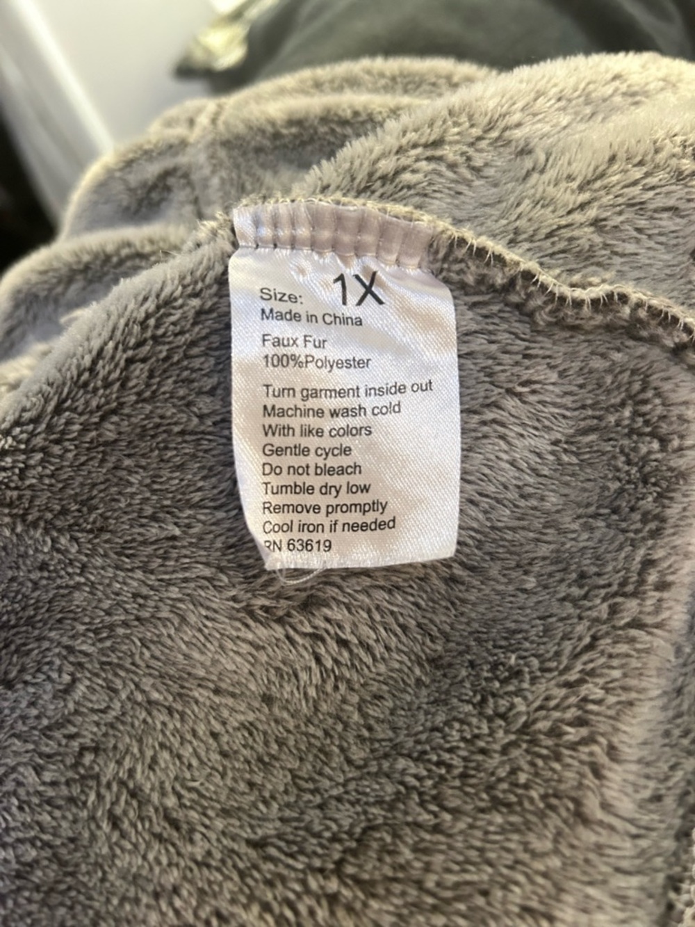 Daisy Fuentes Plush Hooded Jacket in Light Gray - Picture 6 of 6